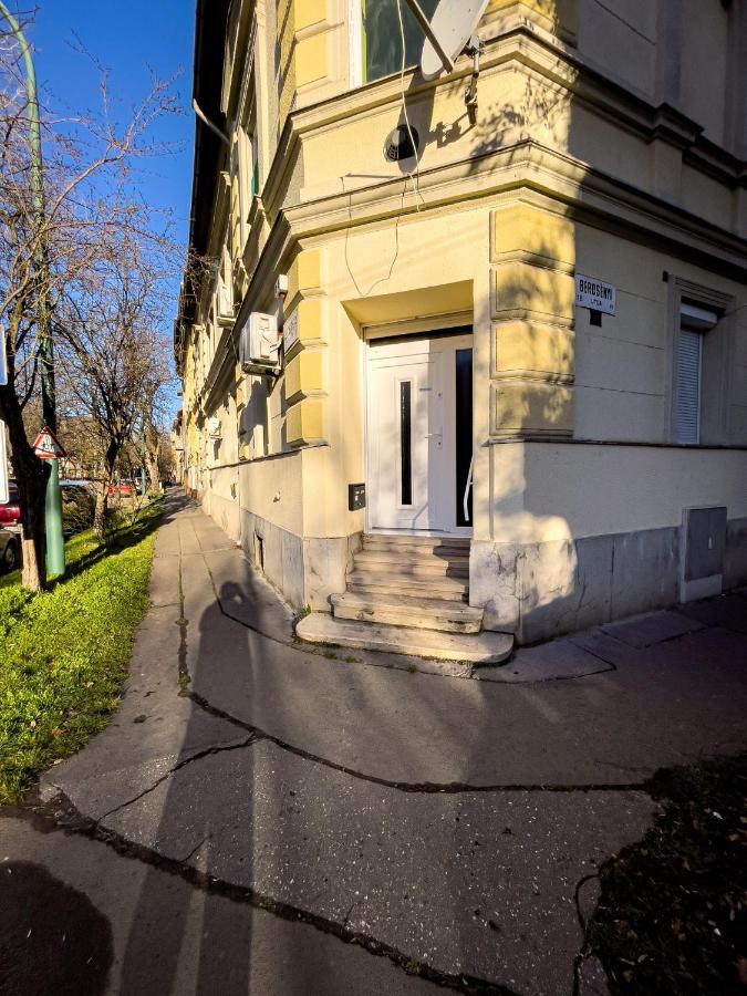 Lechner Mansion Apartment Szeged Luaran gambar