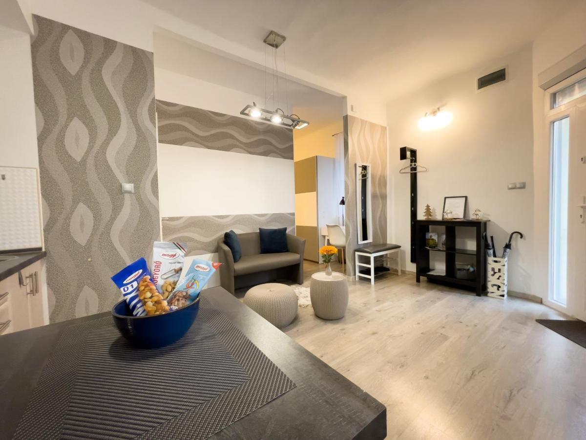 Lechner Mansion Apartment Szeged Luaran gambar